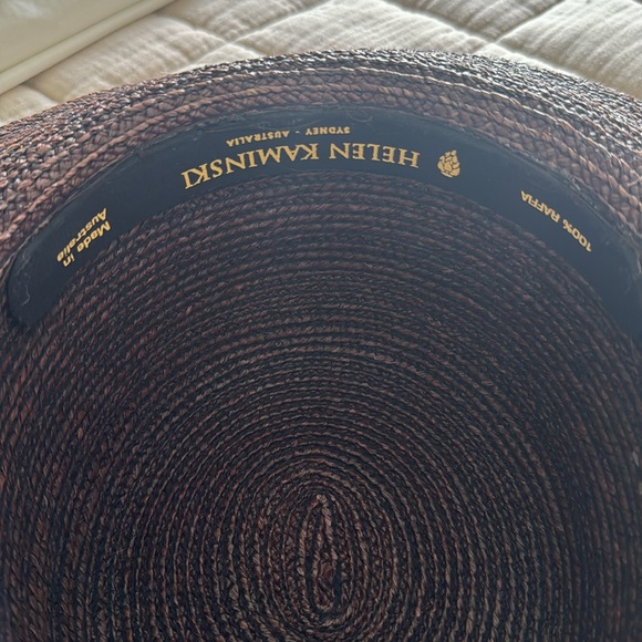 Sun hat - Picture 3 of 3